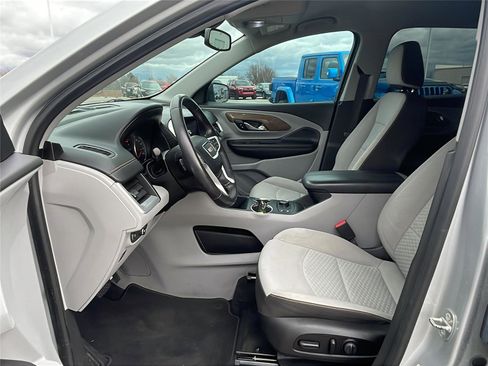 Used 2019 GMC Terrain SLE w/ Driver Convenience Package image 21