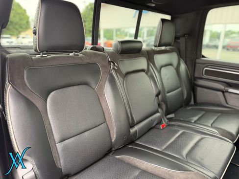 Used 2024 RAM 1500 Laramie AWD/4WD image 20
