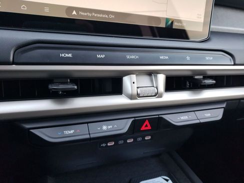 New 2027 Kia Telluride S image 23