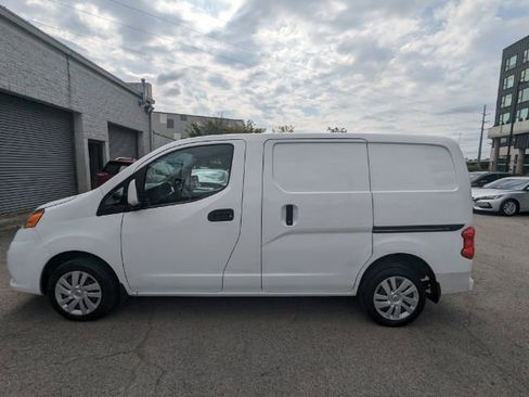 Used 2019 Nissan NV200 SV w/ Navigation Package image 9