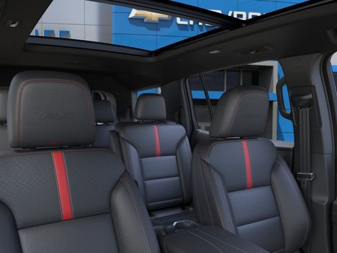 New 2026 Chevrolet Traverse RS FWD image 24