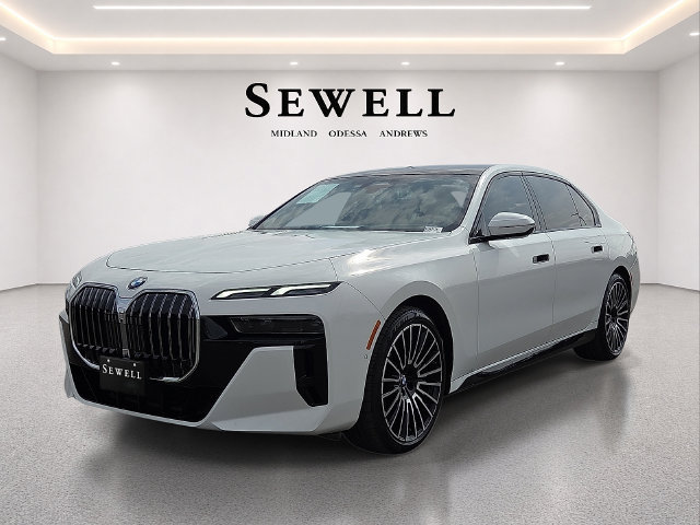 Used 2025 BMW 760i xDrive w/ Premium Package AWD/4WD image 1