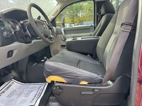 Used 2013 GMC Sierra 3500 W/T w/ Snow Plow Prep Package image 12