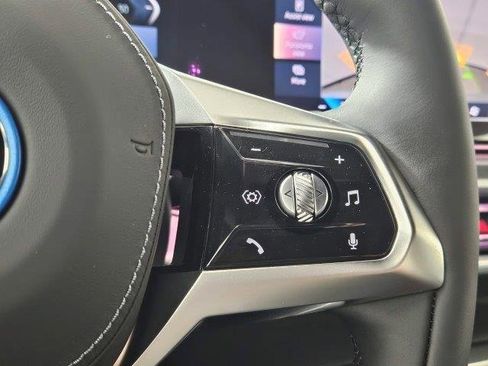New 2024 BMW i7 eDrive50 image 24