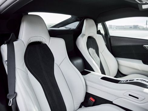 Used 2017 Acura NSX image 41