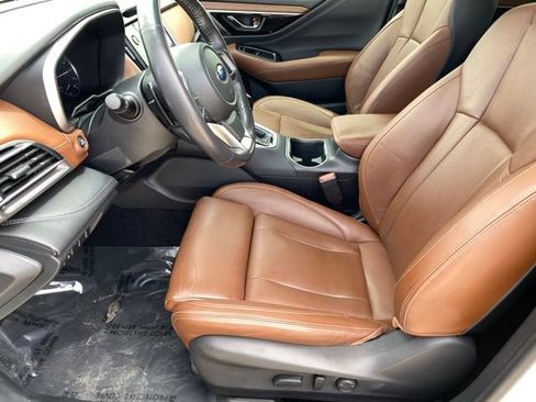 Used 2020 Subaru Outback Touring XT AWD/4WD image 10