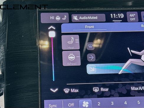 Used 2024 Jeep Grand Cherokee L Laredo image 22