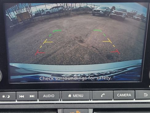 Used 2024 Nissan Altima 2.5 SV image 14