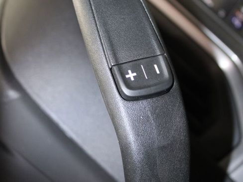 Used 2024 Chevrolet Silverado 1500 Custom image 39