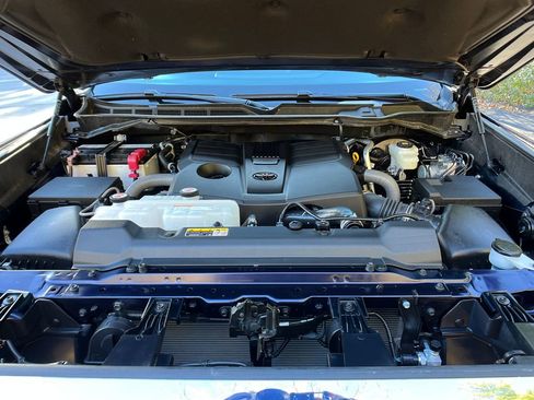 Used 2025 Toyota Tundra SR5 image 22