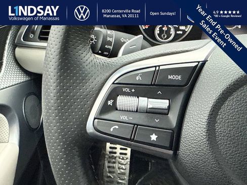 Used 2023 Genesis G70 2.0T w/ Sport Prestige Package image 22