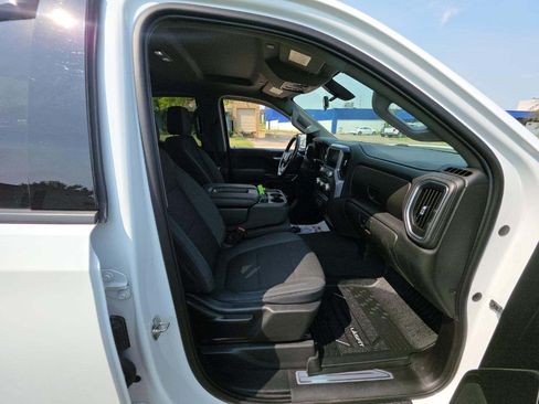 Used 2019 GMC Sierra 1500 Elevation w/ Elevation Value Package AWD/4WD image 8
