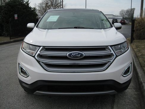 Used 2015 Ford Edge SEL w/ Equipment Group 201A image 2