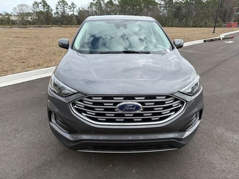 Used 2024 Ford Edge Titanium image 11