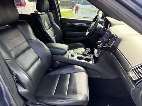 Used 2021 Jeep Grand Cherokee Trailhawk w/ Trailhawk Luxury Group AWD/4WD image 25