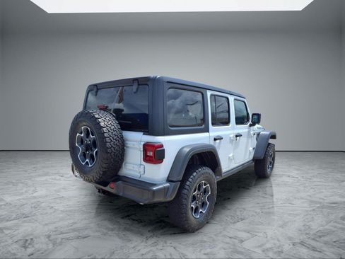 Used 2023 Jeep Wrangler Unlimited Rubicon 4xe w/ Cold Weather Group AWD/4WD image 7