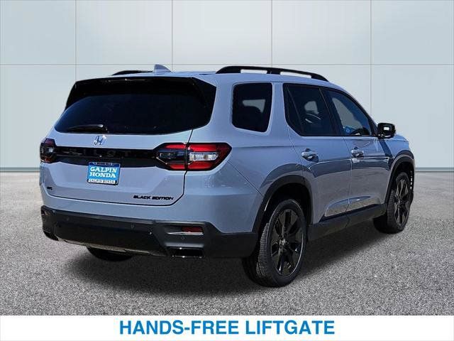 New 2026 Honda Pilot Black Edition image 7