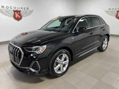 Used 2019 Audi Q3 2.0T Premium Plus AWD/4WD image 3