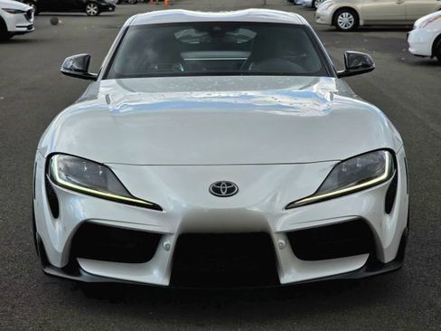 Used 2021 Toyota Supra image 2
