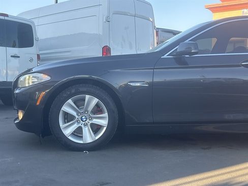 Used 2012 BMW 528i Sedan image 4