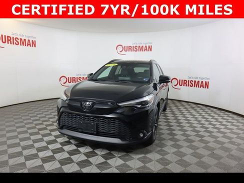Used 2023 Toyota Corolla Cross XSE image 2