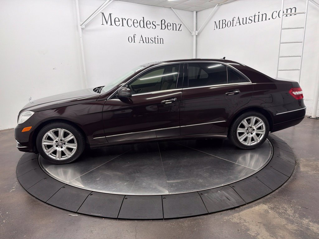 Used 2013 Mercedes-Benz E 350 Sedan image 4