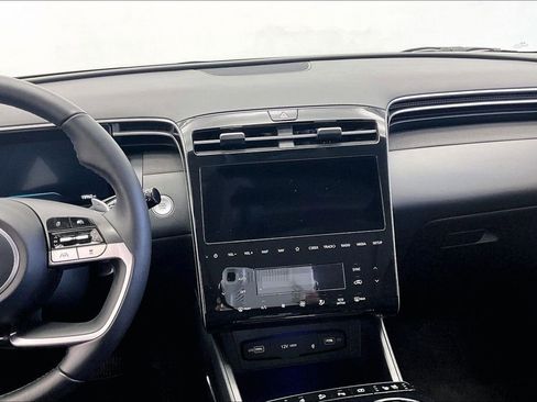 Certified 2023 Hyundai Tucson Limited w/ Cargo Package image 6