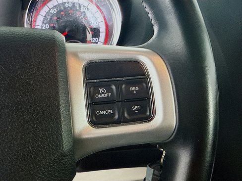 Used 2016 Dodge Grand Caravan SE w/ Quick Order Package 29E SE image 15