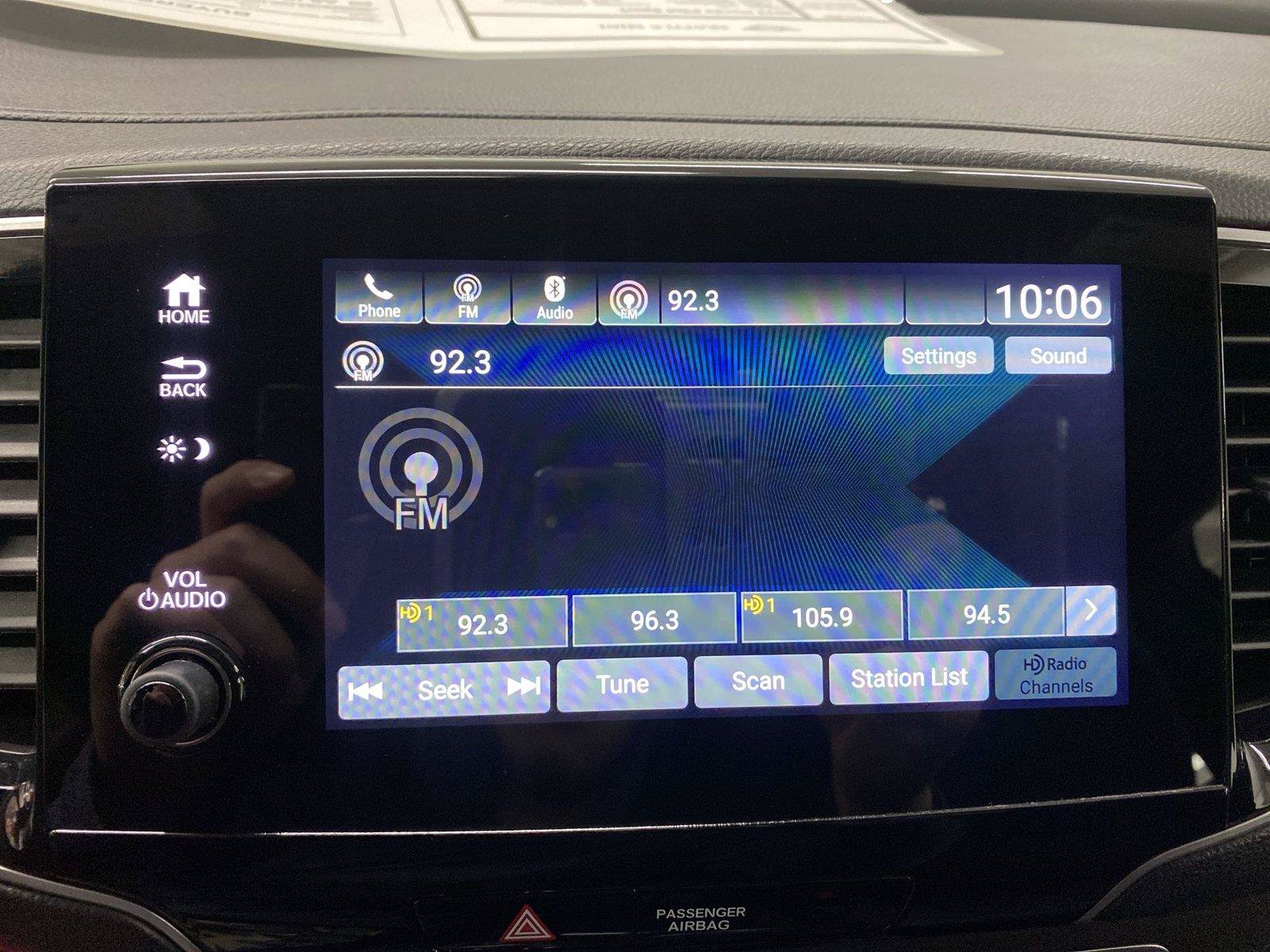 Used 2022 Honda Pilot Sport image 16