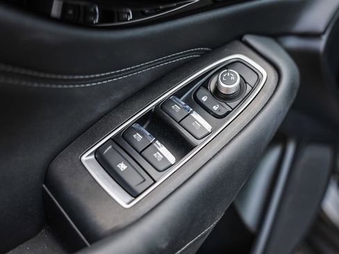 Used 2023 Subaru Outback Limited image 11