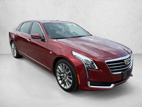 Used 2018 Cadillac CT6 Luxury AWD/4WD image 3