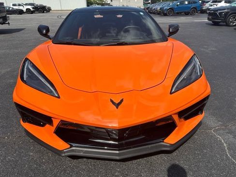 Used 2023 Chevrolet Corvette Stingray Preferred Conv w/ Z51 Performance Package RWD image 9