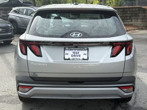 New 2026 Hyundai Tucson SE FWD image 7
