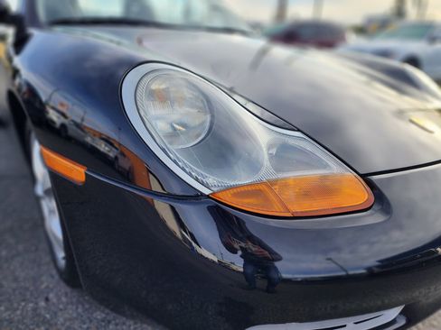 Used 2001 Porsche Boxster image 29