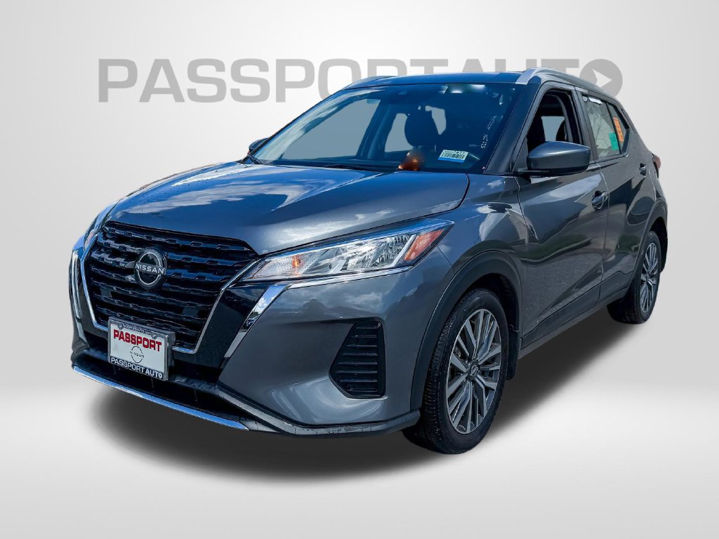 Certified 2024 Nissan Kicks SV FWD image 1
