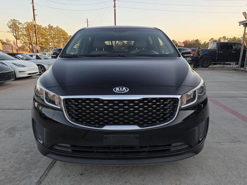 Used 2015 Kia Sedona LX image 5