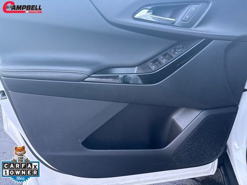 Used 2025 Chevrolet Equinox LT image 12