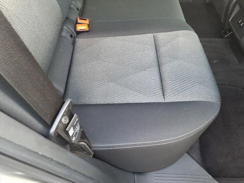 Used 2024 Nissan Rogue SV image 23