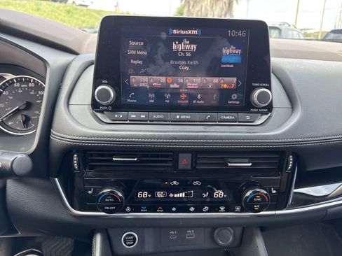 Used 2022 Nissan Rogue SL FWD image 9