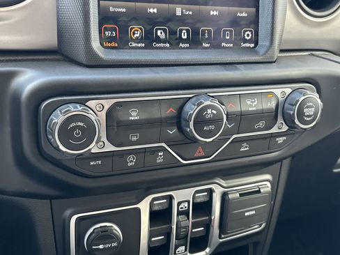 Certified 2021 Jeep Wrangler Unlimited Sport image 25