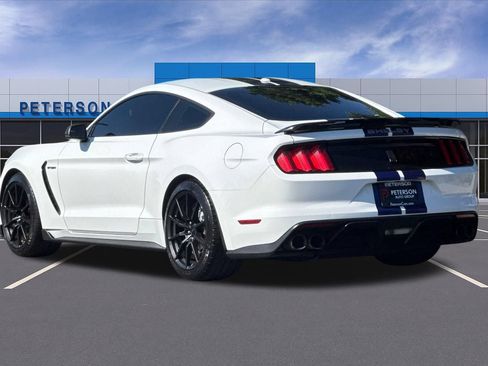 Used 2016 Ford Mustang Shelby GT350 w/ Technology Package RWD image 6
