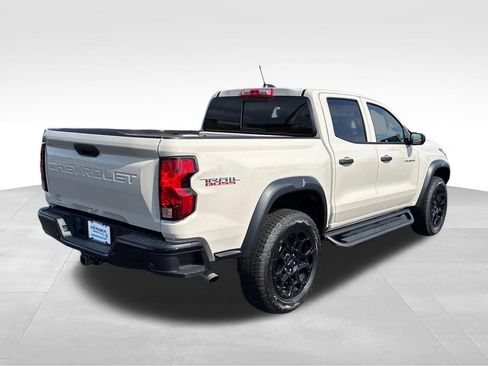 Used 2026 Chevrolet Colorado Trail Boss AWD/4WD image 5