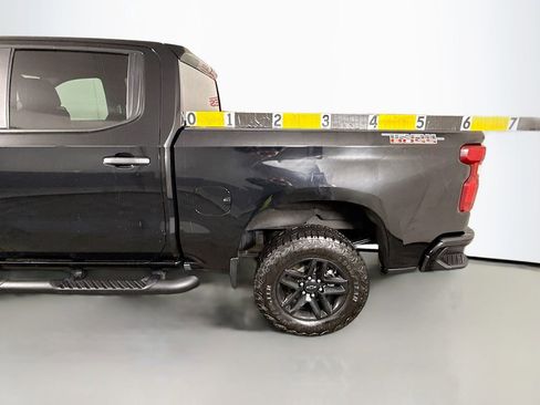 Used 2023 Chevrolet Silverado 1500 Custom Trail Boss AWD/4WD image 33