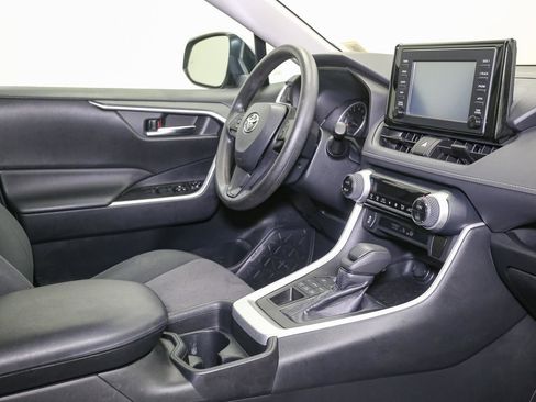 Used 2019 Toyota RAV4 XLE w/ All Weather Liner Package image 17