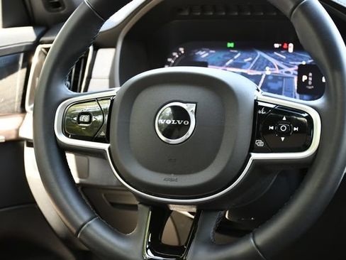 Used 2026 Volvo XC90 B6 Plus AWD/4WD image 22