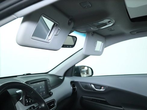 Used 2020 Hyundai Kona Limited AWD/4WD image 19