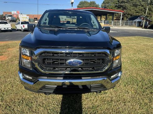 Used 2023 Ford F150 XLT image 9