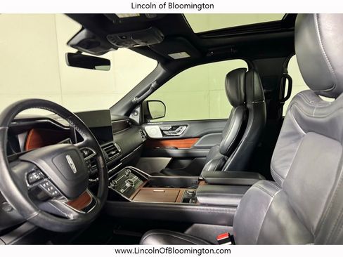 Certified 2022 Lincoln Navigator Reserve AWD/4WD image 29