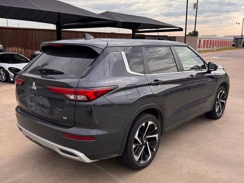 Used 2024 Mitsubishi Outlander SE AWD/4WD image 8