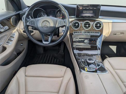 Used 2018 Mercedes-Benz C 300 Sedan image 25